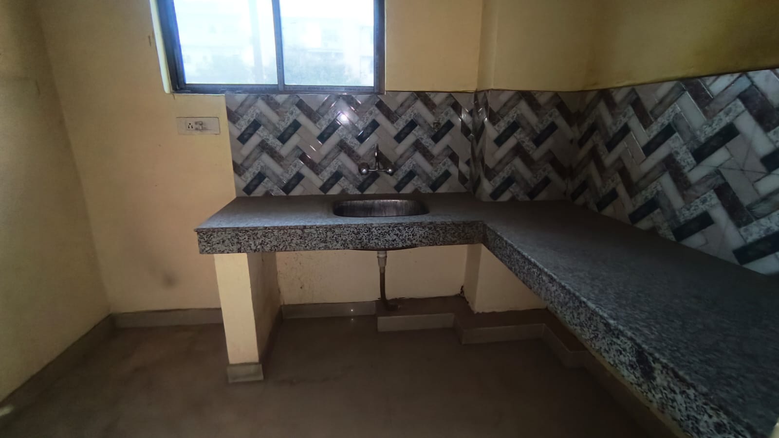 Unfurnished 3bhk in Bhagaduttapur Rd, Kalyani Nagar, Jonaknagar, Kahilipara, Guwahati, Assam, India for Rent